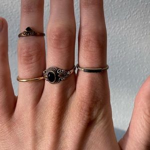 Lot of 4 vintage rings from the 90s